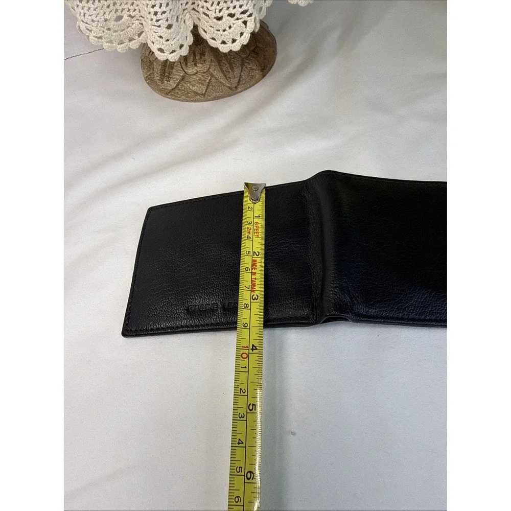 True Religion Men's Genuine Leather Black Bifold Wallet RFID Metal Logo.